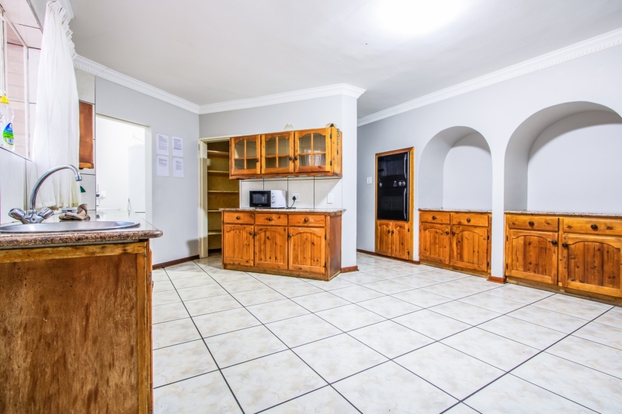 15 Bedroom Property for Sale in Die Bult North West